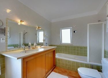 Luxe groepsaccommodatie met zwembad - 20