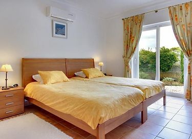 Luxe groepsaccommodatie met zwembad - 14