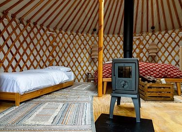 Authentic yurt with private bathroom - 12