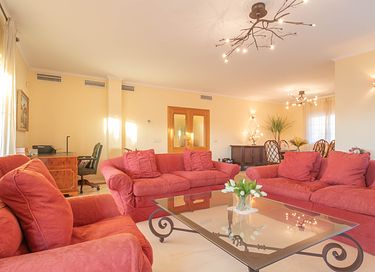 Villa met zwembad en prachtig uitzicht - 3