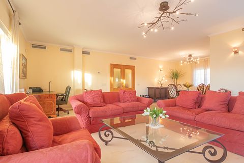 Villa met zwembad en prachtig uitzicht - 3