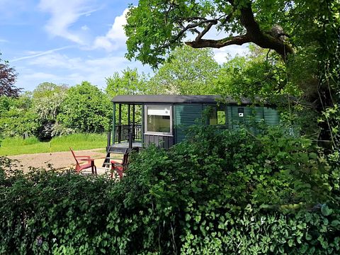 Shepherds hut near Namur - 2