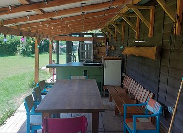 Belle yourte sur un mini camping confortable - 22