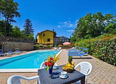 Holiday home for 20 people with pool - 36