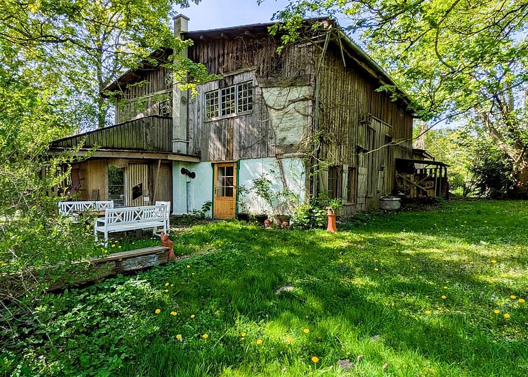 Séjour spacieux dans une grange en bois avec cinéma - 1