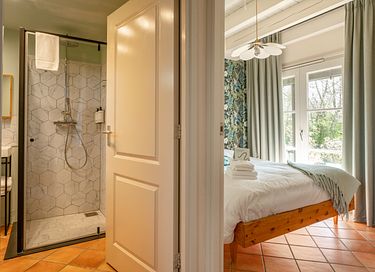 Tuinhuis voor 5 personen met hottub - 19