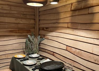 Nuitée dans une cabane romantique avec bain à remous - 10
