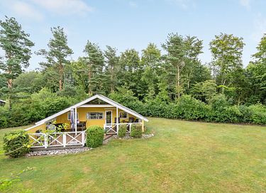 Groene vakantiehuis met terras en barbecue - 8