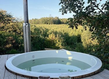 Unique cabin with hot tub in the middle of the Ardennes - 4
