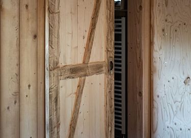 Unique wooden forest cabin with a sauna - 12