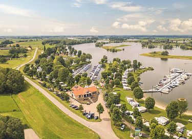 Luxe vakantiewoning (4p) aan recreatiemeer - 9