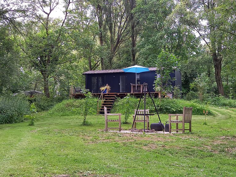 Tiny house overlooking a beaver's lair! - 1