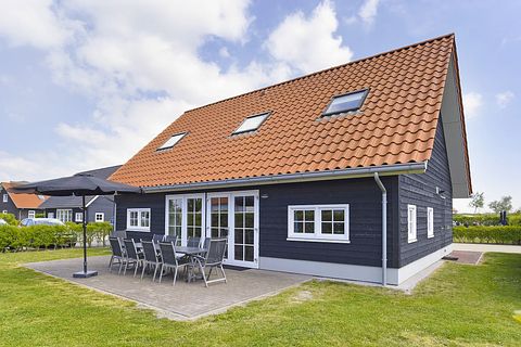 Detached group home close to the beach - 3