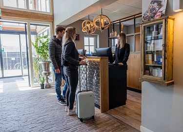 Cosy room with whirlpool on Terschelling - 19