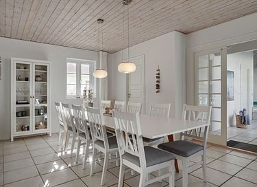 Casa vacanze con piscina coperta vicino al mare - 24