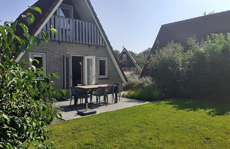 Hübsches A-Frame-Häuschen in einer kleinen Ferienanlage - 1