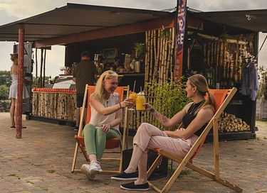Glamping-hytte med privat spabad - 35