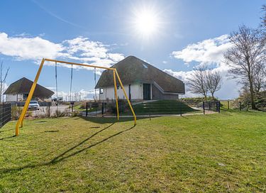 Luxury family villa with sauna on Texel - 31