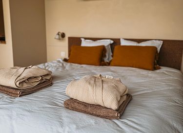 Glampingdome avec jacuzzi privé - 14
