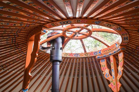 Spacious yurt in unique park in nature - 3