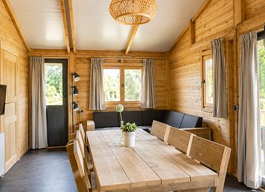 Lodge adapté aux enfants avec une grande véranda - 2