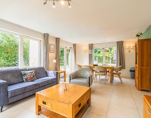 Ferienwohnung mit umzäuntem Garten auf Texel - 4