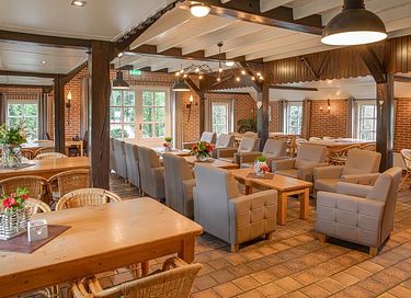 Groepsaccommodatie in gerenoveerde boerderij - 9