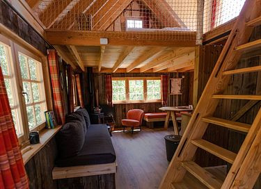 Unique forest cabin with hot tub - 4
