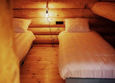 Scadinavische lodge – van échte boomstammen - 19