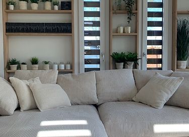 Waterhuis met dakterras en zicht op het meer - 9