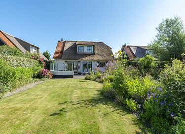 Modern vakantiehuis met prachtige tuin - 26
