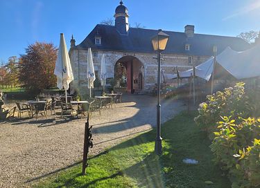 Historische hotelkamer bij een mooi kasteel  - 13
