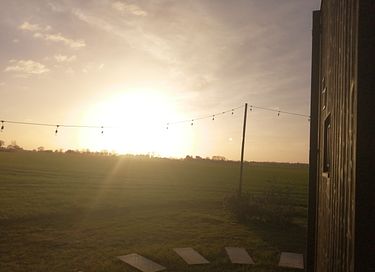 Tiny House met weids landelijk uitzicht - 21