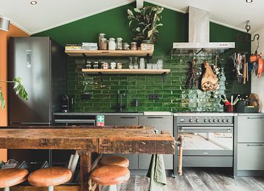 Luxe Tiny house met jacuzzi aan het water - 18